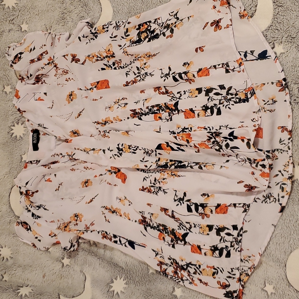 A New Approach Blouse Size Medium